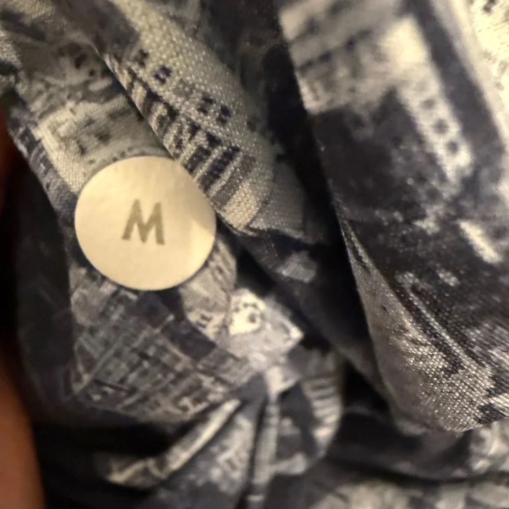 Lululemon Athletica Mens Blue Abstract Print Athletic Training Shorts Size M